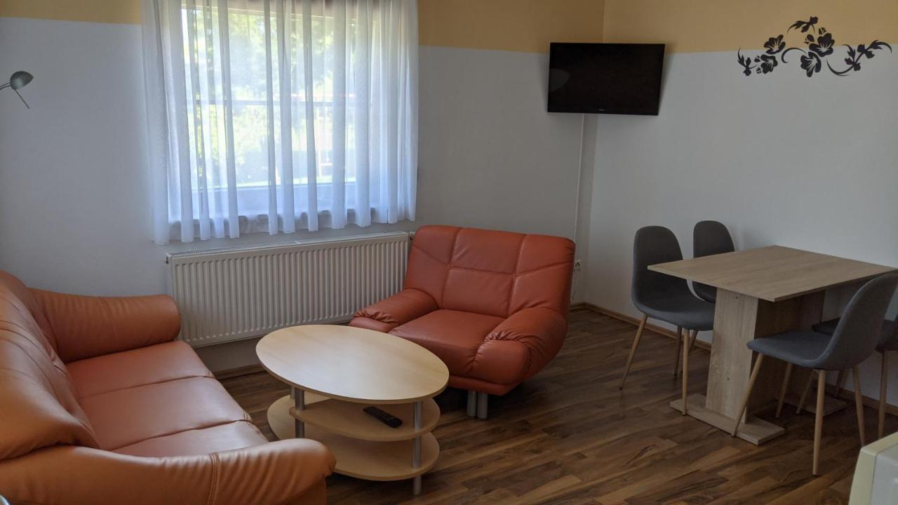 Ferienwohnung May Dorfchemnitz 外观 照片